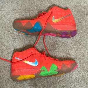 Nike Kyrie 4 Lucky Charm